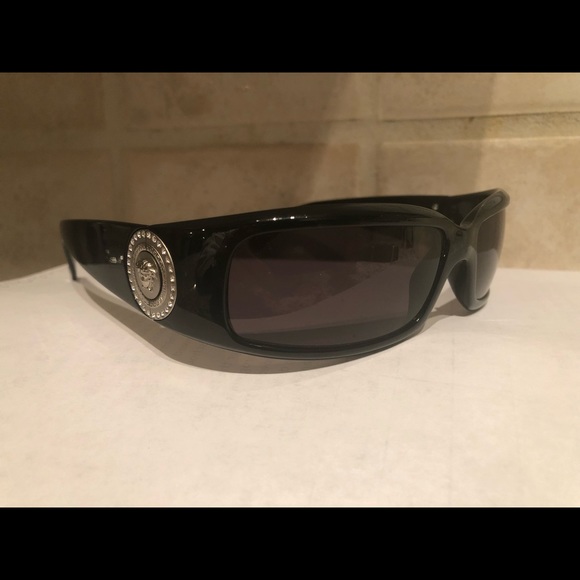 versace 4044b sunglass hut